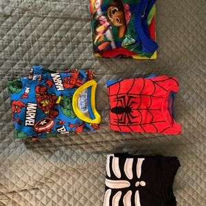 Boys Size 5t Pajamas (4 pair lot)